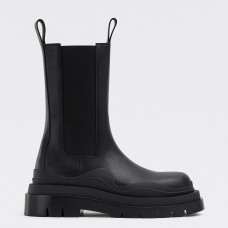 Bottega Veneta BV Tire Chelsea Boots In Black Calfskin Bottega Veneta BV Tire Chelsea Boots In Black Calfskin