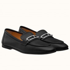 Hermes Men's Colette Loafers In Noir Calfskin Hermes Men's Colette Loafers In Noir Calfskin