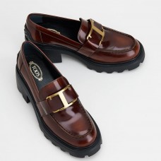 Tod's Women's Loafers In Brown Shiny Calfskin Tod's Women's Loafers In Brown Shiny Calfskin