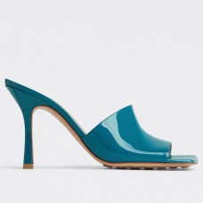 Bottega Veneta Stretch Mules 90mm In Blue Patent Leather Bottega Veneta Stretch Mules 90mm In Blue Patent Leather