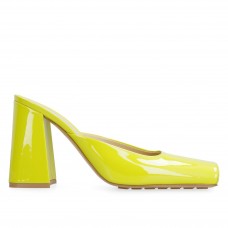 Bottega Veneta Tower Mules In Yellow Patent Calfskin Bottega Veneta Tower Mules In Yellow Patent Calfskin
