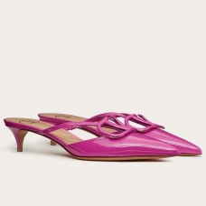 Valentino VLogo Signature Mules 40mm In Pink Patent Leather Valentino VLogo Signature Mules 40mm In Pink Patent Leather