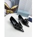 Prada Pumps 45mm in Black Leather with Floral Appliques Prada Pumps 45mm in Black Leather with Floral Appliques