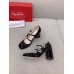 Roger Vivier Tres Vivier Strass Buckle Mini Babies Pumps in Black Patent Leather