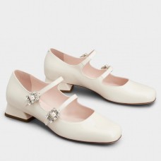 Roger Vivier Tres Vivier Strass Buckle Mini Babies Ballerinas in White Patent Leather Roger Vivier Tres Vivier Strass Buckle Mini Babies Ballerinas in White Patent Leather