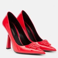 Versace La Medusa Pumps 105mm In Red Patent Leather Versace La Medusa Pumps 105mm In Red Patent Leather