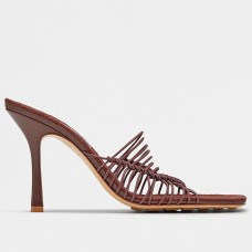 Bottega Veneta Stretch Sandals In Chocolate Elasticized Raffia Bottega Veneta Stretch Sandals In Chocolate Elasticized Raffia