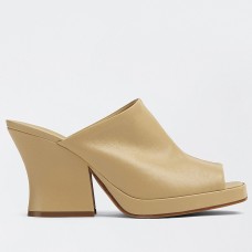 Bottega Veneta Stack Platform Sandals In Beige Lambskin Bottega Veneta Stack Platform Sandals In Beige Lambskin