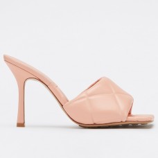 Bottega Veneta Rubber Lido Sandals In Pink Quilted Lambskin Bottega Veneta Rubber Lido Sandals In Pink Quilted Lambskin