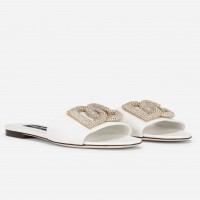 Dolce & Gabbana White Slides with Rhinestone DG Logo Dolce & Gabbana White Slides with Rhinestone DG Logo