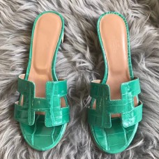 Hermes Oasis Slide Sandals In Bamboo Niloticus Crocodile Shiny Skin Hermes Oasis Slide Sandals In Bamboo Niloticus Crocodile Shiny Skin