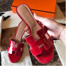 Hermes Oasis Slide Sandals In Red Niloticus Crocodile Shiny Skin Hermes Oasis Slide Sandals In Red Niloticus Crocodile Shiny Skin