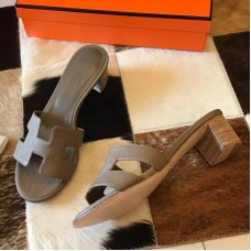 Hermes Oasis Slide Sandals 50mm In Taupe Epsom Calfskin Hermes Oasis Slide Sandals 50mm In Taupe Epsom Calfskin