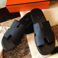 Hermes Men's Izmir Sandals In Black Clemence Leather Hermes Men's Izmir Sandals In Black Clemence Leather