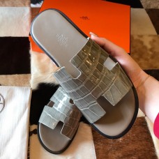 Hermes Men's Izmir Sandals In Grey Shiny Niloticus Crocodile Leather Hermes Men's Izmir Sandals In Grey Shiny Niloticus Crocodile Leather