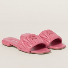 Miu Miu Women's Slides in Pink Matelasse Nappa Leather Miu Miu Women's Slides in Pink Matelasse Nappa Leather