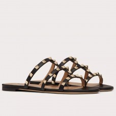 Valentino Garavani Rockstud Flat Sandals In Black Calfskin Valentino Garavani Rockstud Flat Sandals In Black Calfskin