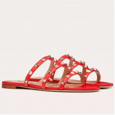Valentino Garavani Rockstud Flat Sandals In Red Calfskin Valentino Garavani Rockstud Flat Sandals In Red Calfskin