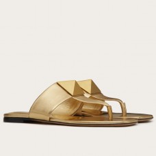 Valentino One Stud Flat Thong Sandals In Gold Metallic Leather Valentino One Stud Flat Thong Sandals In Gold Metallic Leather