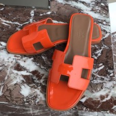 Hermes Oran Slide Sandals In Orange Patent Calfskin Hermes Oran Slide Sandals In Orange Patent Calfskin