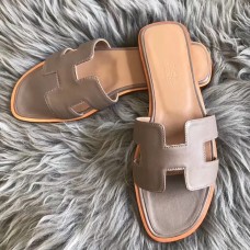 Hermes Oran Slide Sandals In Grey Swift Calfskin Hermes Oran Slide Sandals In Grey Swift Calfskin