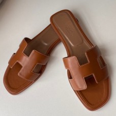 Hermes Oran Slide Sandals In Gold Swift Calfskin Hermes Oran Slide Sandals In Gold Swift Calfskin