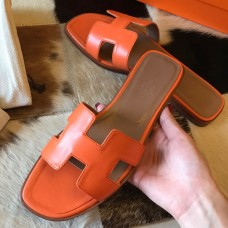 Hermes Oran Slide Sandals In Orange Swift Calfskin Hermes Oran Slide Sandals In Orange Swift Calfskin