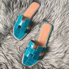 Hermes Oran Slide Sandals In Blue Paon Shiny Niloticus Crocodile Skin Hermes Oran Slide Sandals In Blue Paon Shiny Niloticus Crocodile Skin