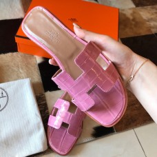 Hermes Oran Slide Sandals In Rose Sakura Shiny Niloticus Crocodile Skin Hermes Oran Slide Sandals In Rose Sakura Shiny Niloticus Crocodile Skin