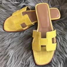 Hermes Oran Slide Sandals In Yellow Shiny Niloticus Crocodile Skin Hermes Oran Slide Sandals In Yellow Shiny Niloticus Crocodile Skin