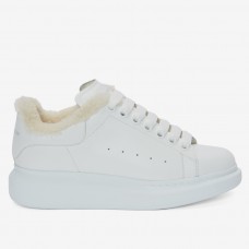 Alexander McQueen Women's Oversized Sneakers With White Shearling Alexander McQueen Women's Oversized Sneakers With White Shearling