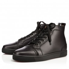 Christian Louboutin Men's Louis Flat Sneakers in Black Leather Christian Louboutin Men's Louis Flat Sneakers in Black Leather