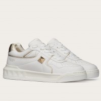 Valentino Women's One Stud Low-top Sneakers In White Leather Valentino Women's One Stud Low-top Sneakers In White Leather