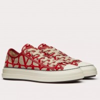 Valentino Totaloop Sneakers in Red Toile Iconographe Fabric Valentino Totaloop Sneakers in Red Toile Iconographe Fabric